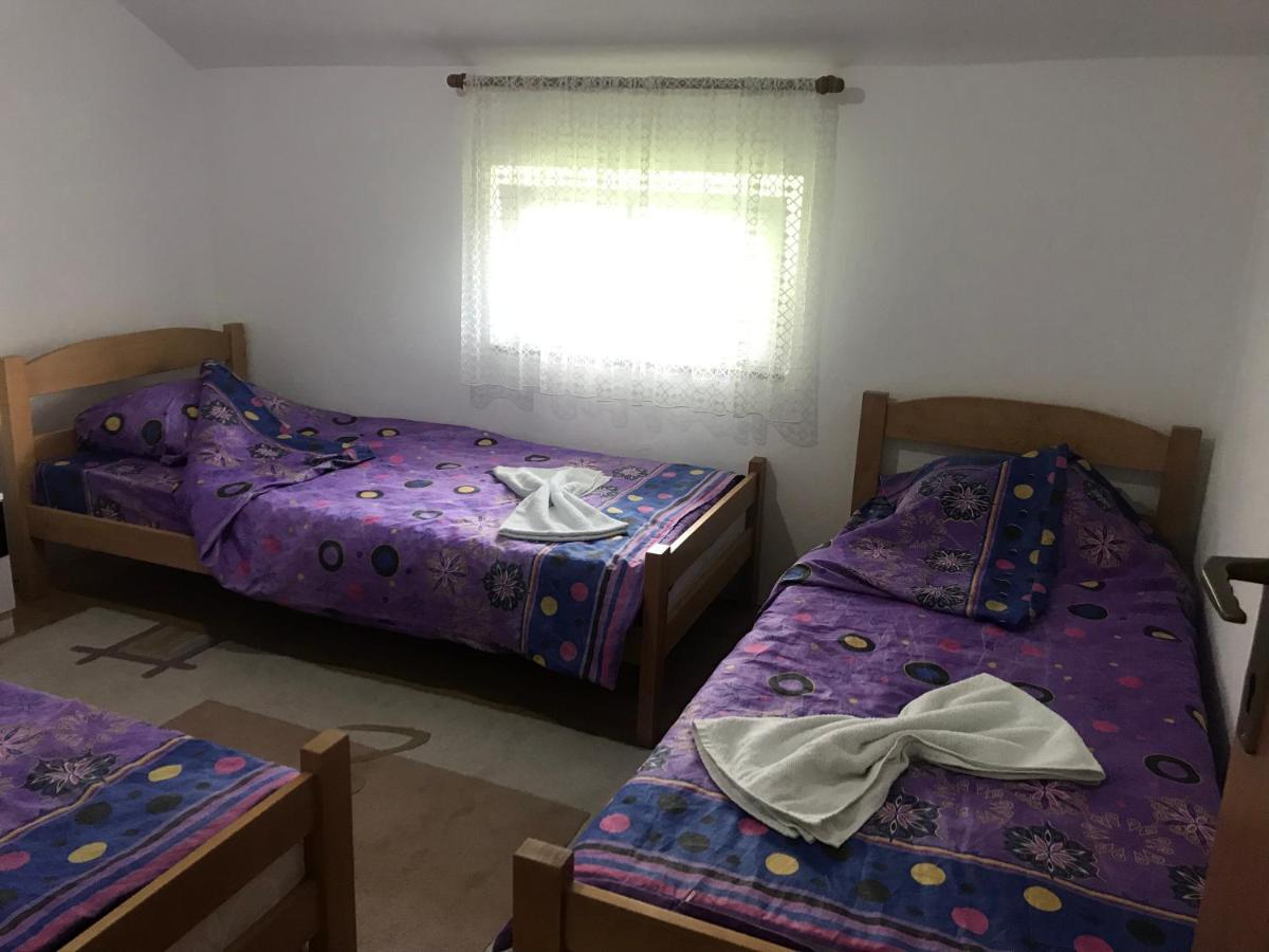 Guest House Kollata Vusanje Екстер'єр фото